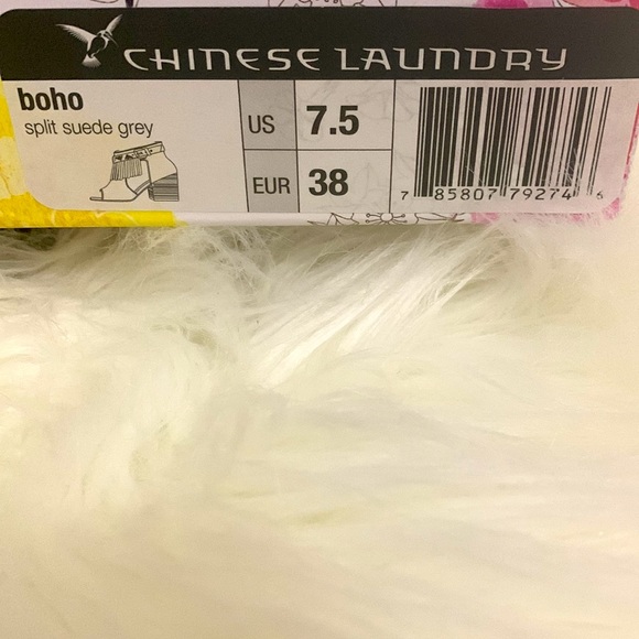 Chinese Laundry Tan Suede Bootie Sandals w/Tassels and glimmering stone accents - Picture 11 of 11